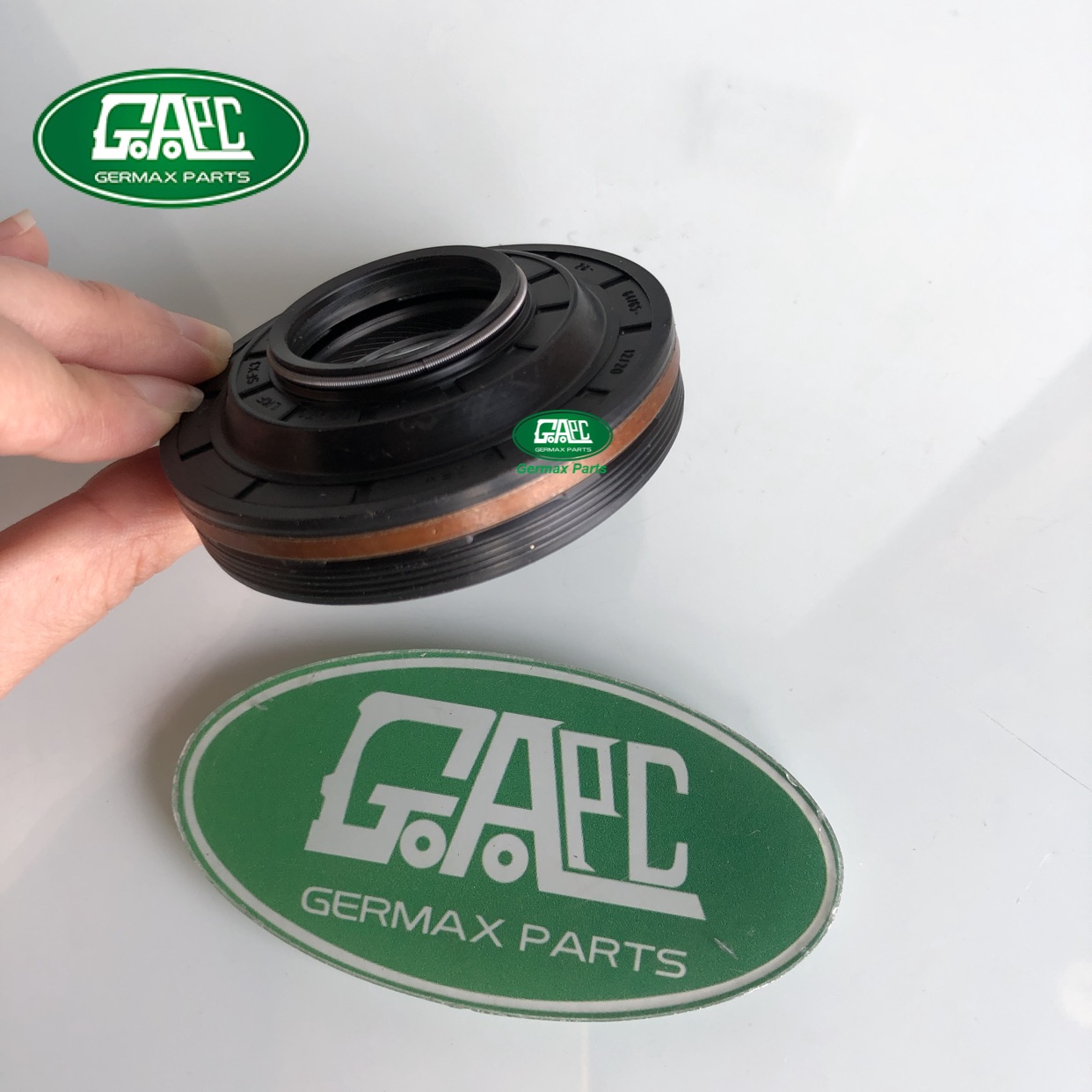 lr023442 lr003148 j9c7744 rear axle pinion gear oil seal land rover range rover evoque 2012 discovery sport 2015 freelander 2 2006 2014 glw0063 gl2142