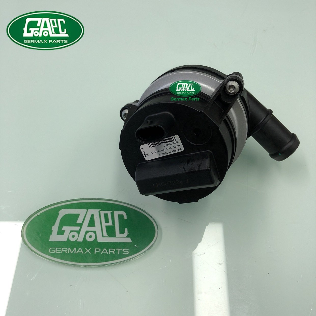 3.0l petrol 5.0l petrol auxiliary electric water pump lr067228 c2d37701 ex538501aa land rover range rover vogue 2013 2017 range rover sport 2014 2017 discovery 5 2017 jaguar f type 2014 xf 2009 2015 xj 2010 gl2190