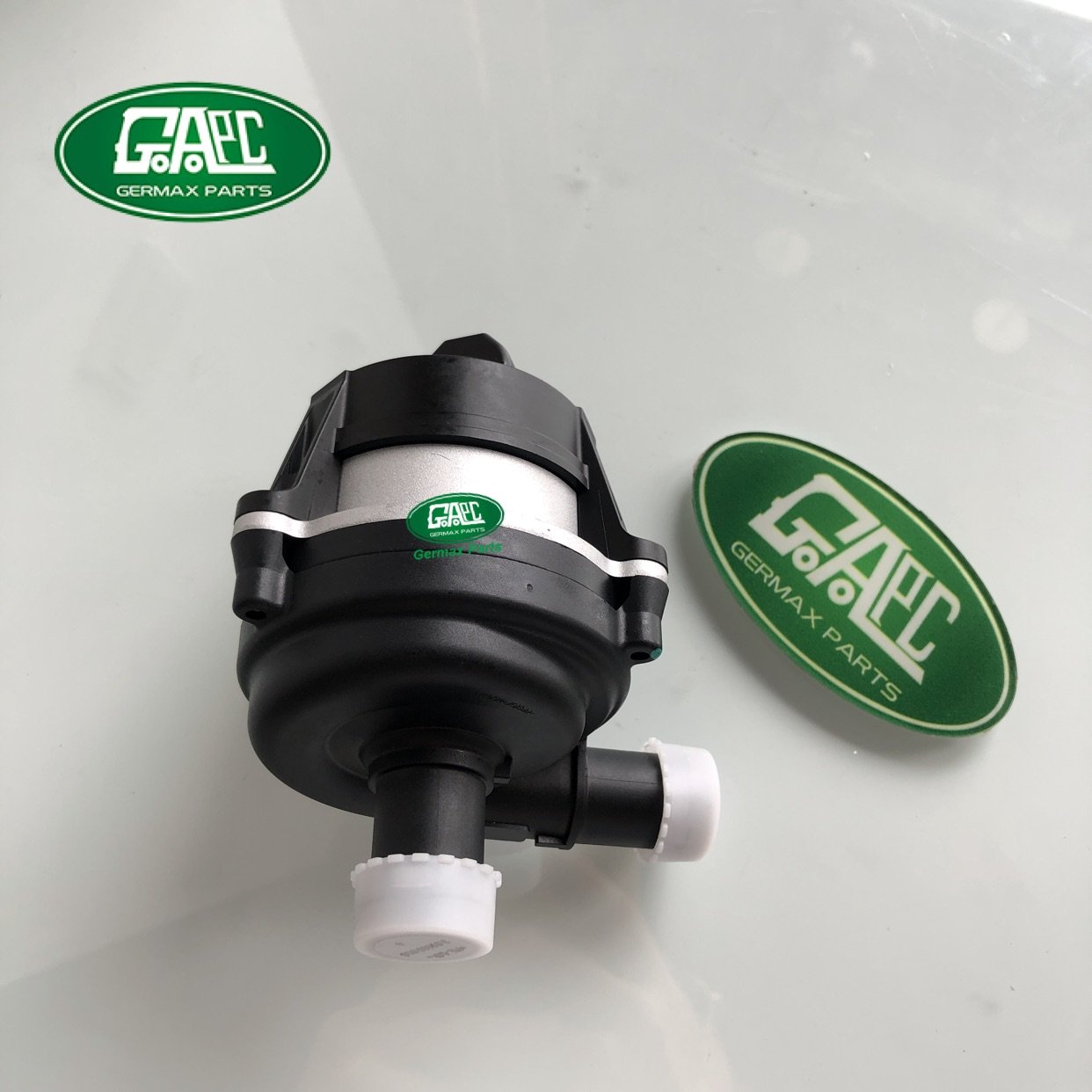 auxiliary water pump lr095160 lr048856 lr061983 lr088318 lr139404 j9c5560 j9c1950 c2s52547 gl2909 gj0979 land rover range rover evoque 2012 range rover vogue 2013 2017 range rover sport 2014 2017 discovery 5 2017 range rover velar 2017 discovery sport 2015 new defender 2020 new range rover evoque 2019 jaguar xe 2015 xf 2016 f pace 2016