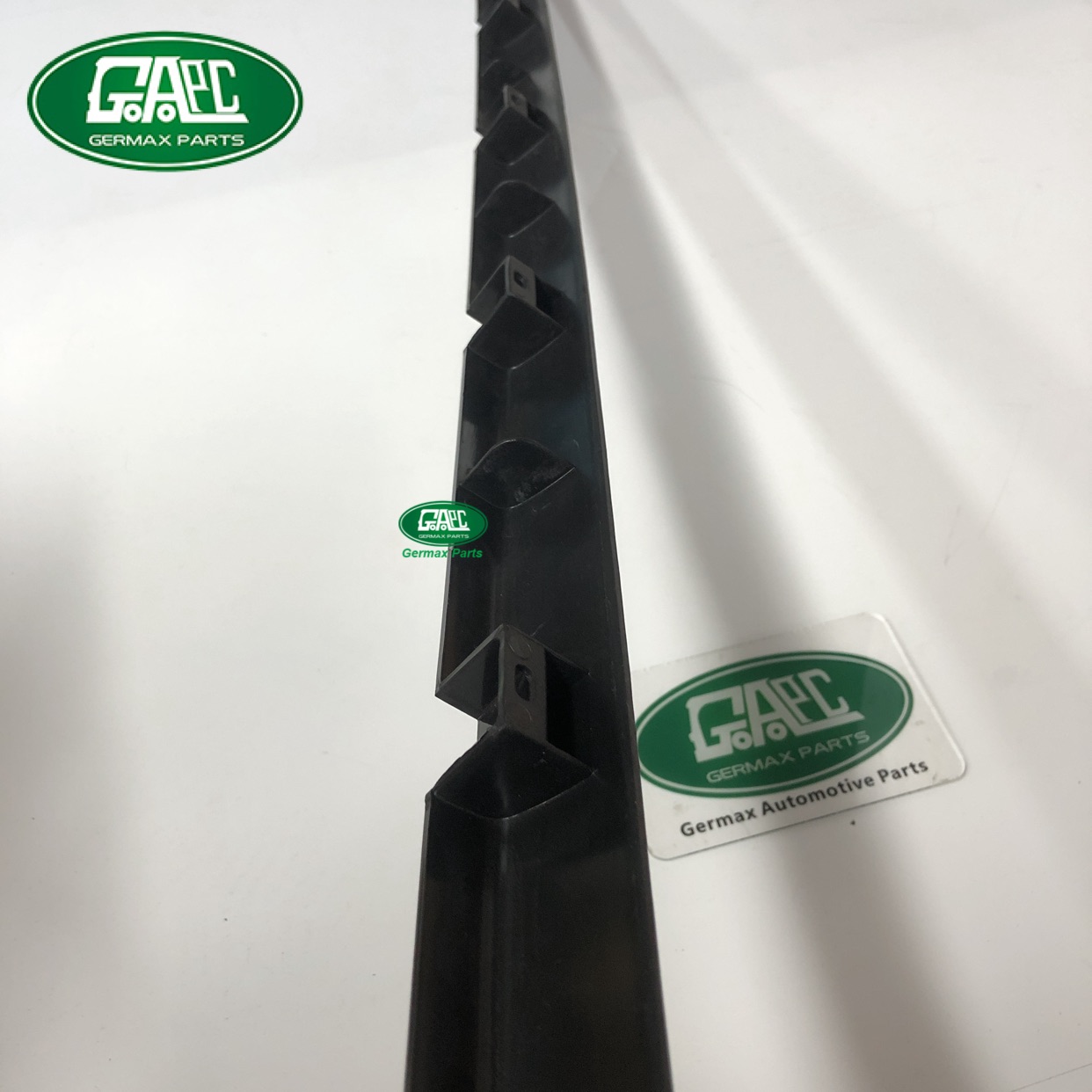 side step running board moulding insert vub001300 right gl3608 land rover range rover vogue 2002 2012