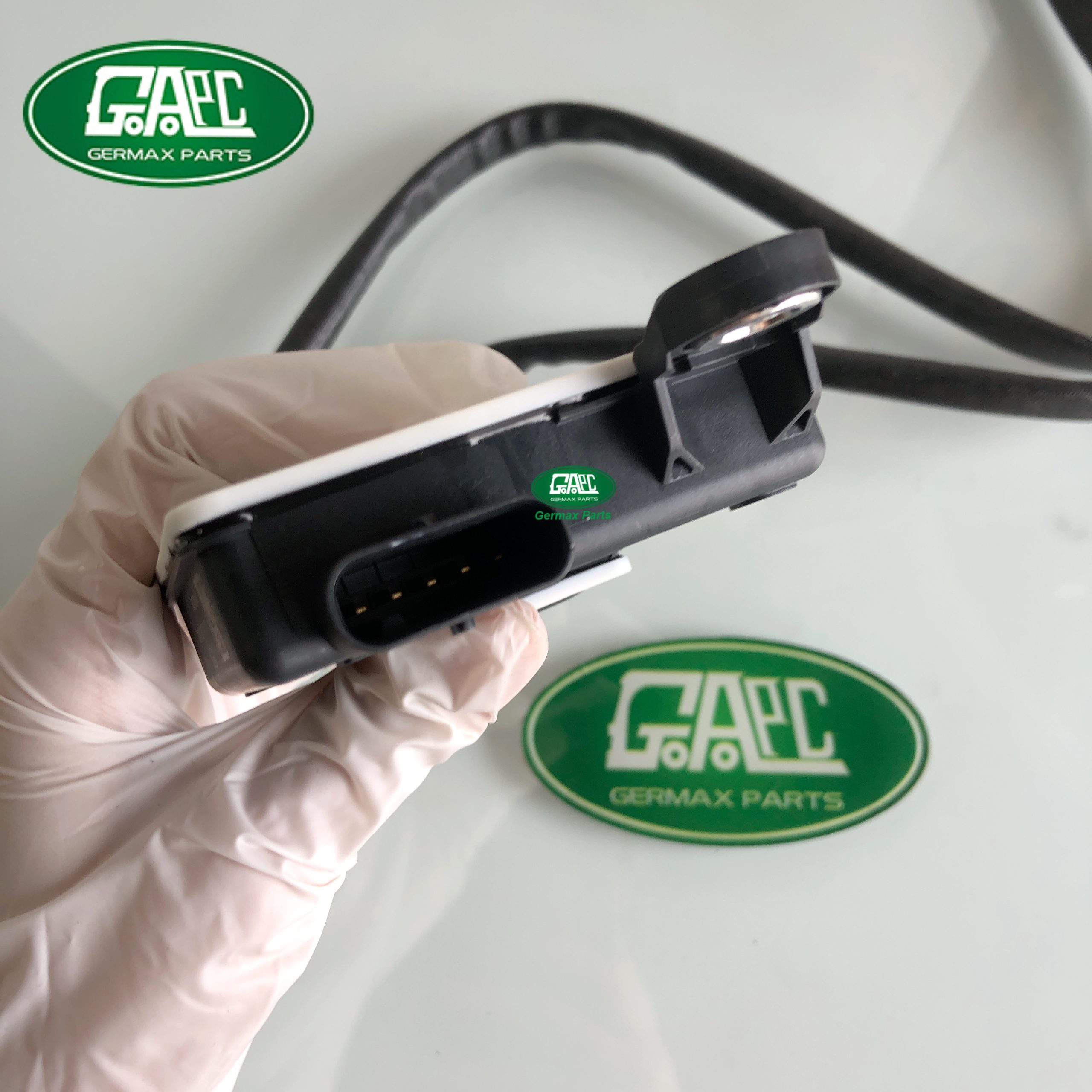 GL4764 GJ1435 Nox Sensor Land Rover Range Rover Vogue 2013- Range Rover Sport 2014- Discovery 5 2017- Jaguar XE 2015- XF 2016- F-PACE 2016- LR104388 LR078814 LR063032 T4N4858 T2H19036 T2H33011 Front